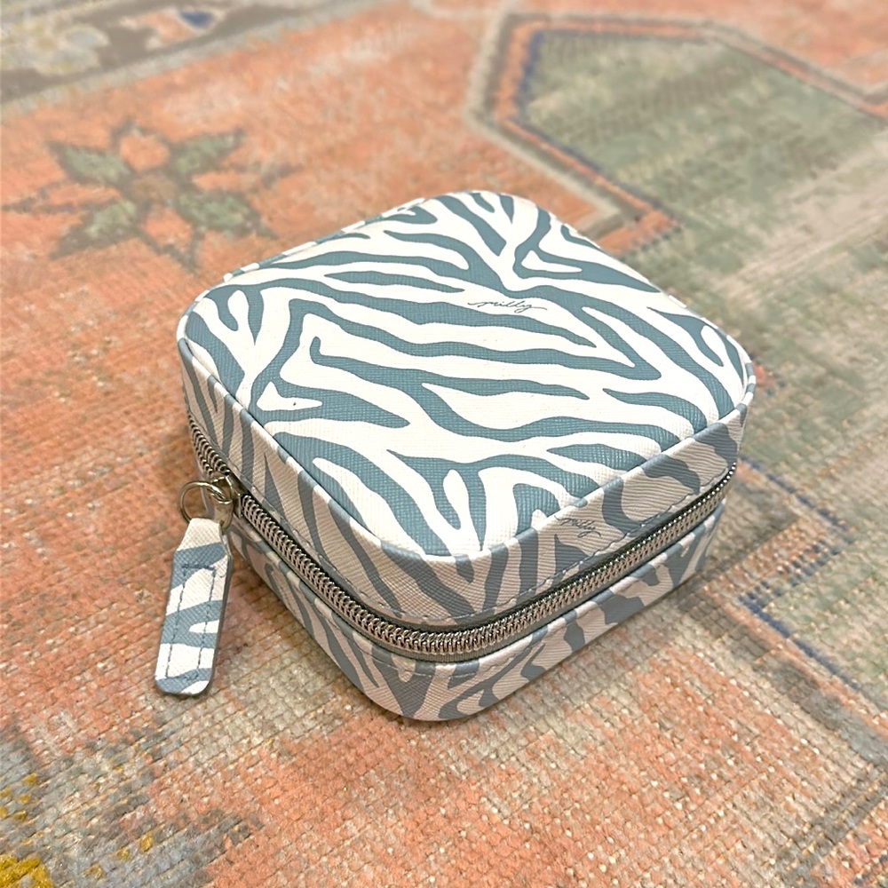 MILLY Zebra Print Traveling Travel Jewelry Case